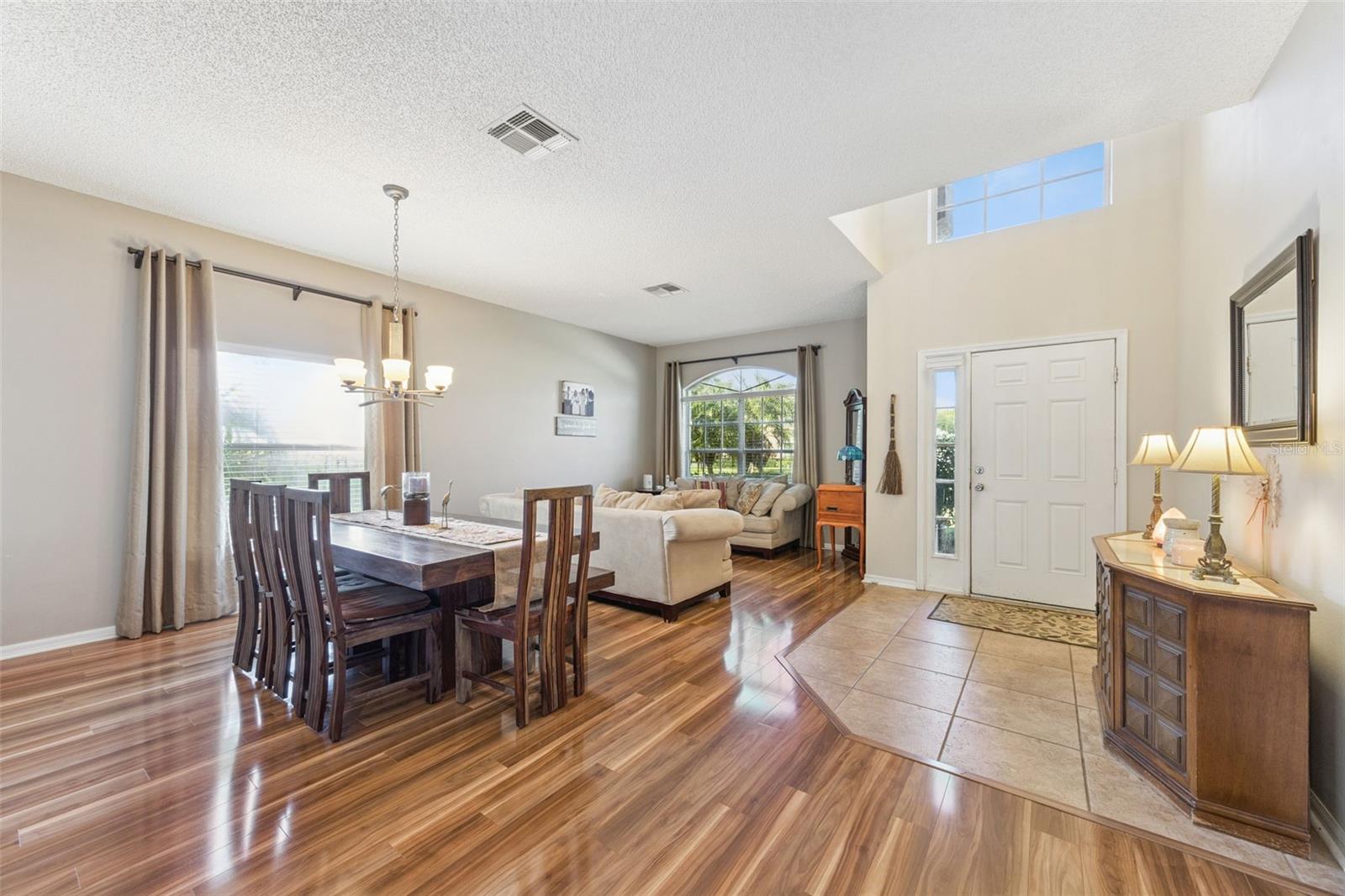 Image 13 of 54 For 1593 Silk Tree Circle