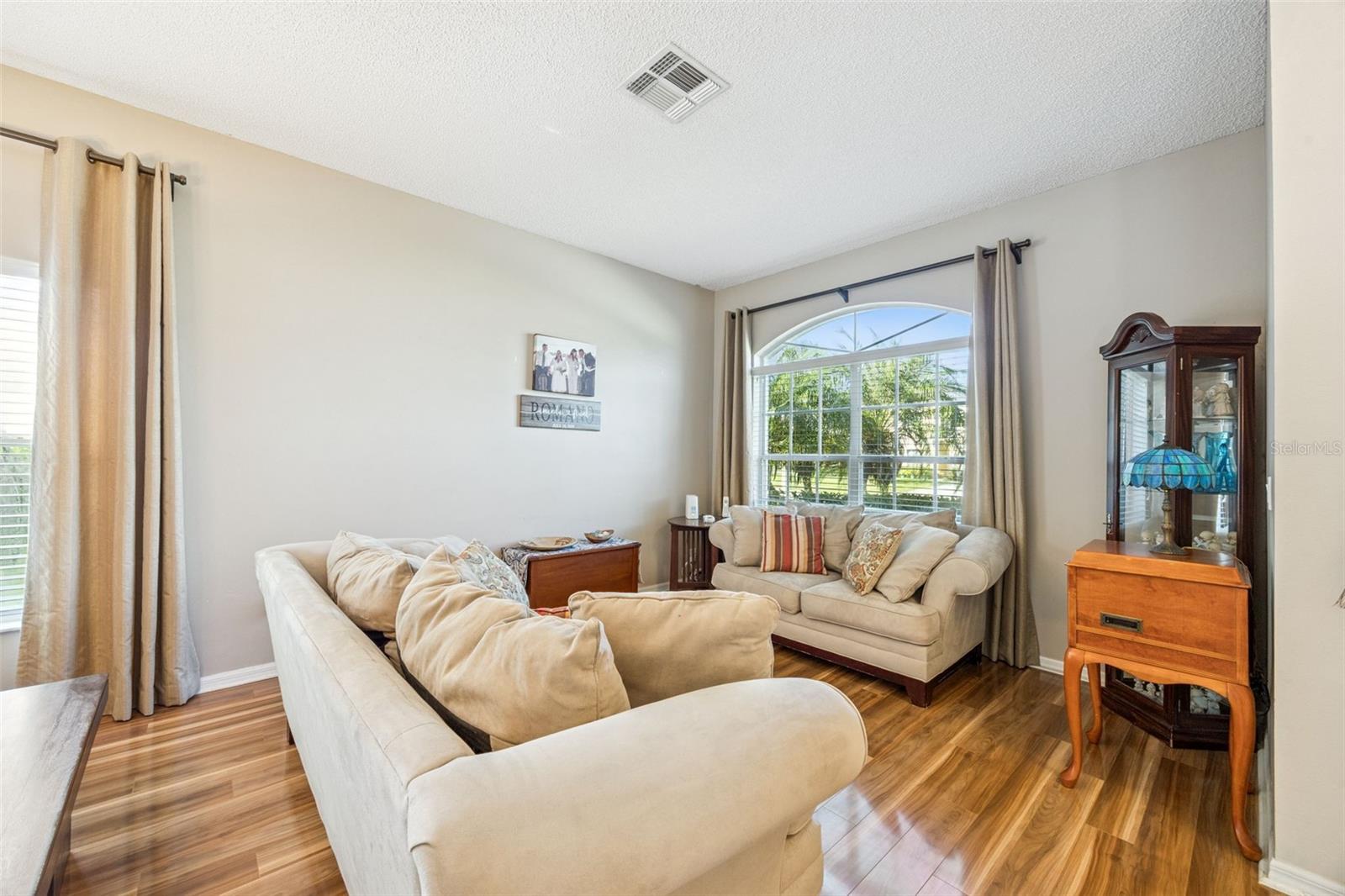 Image 9 of 54 For 1593 Silk Tree Circle