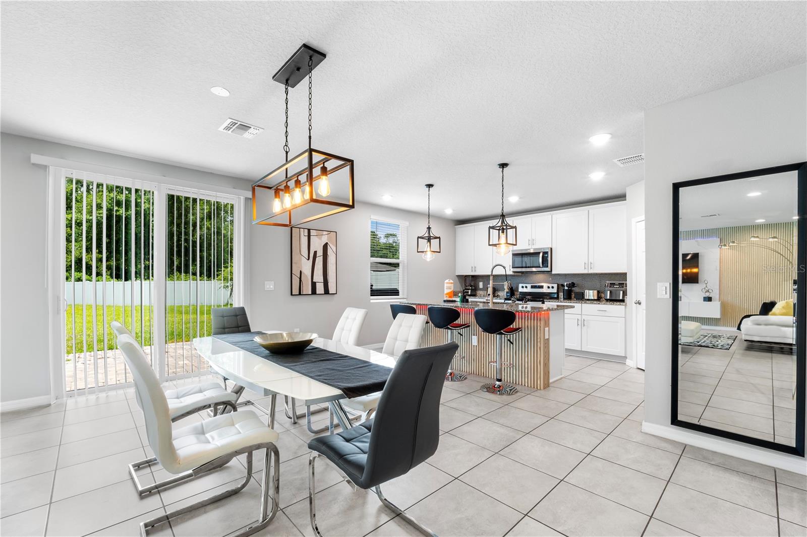 Image 18 of 55 For 513 Vista Villages Boulevard