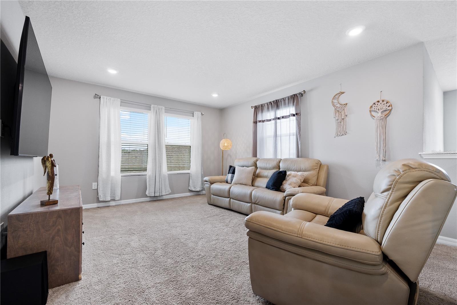 Image 31 of 55 For 513 Vista Villages Boulevard