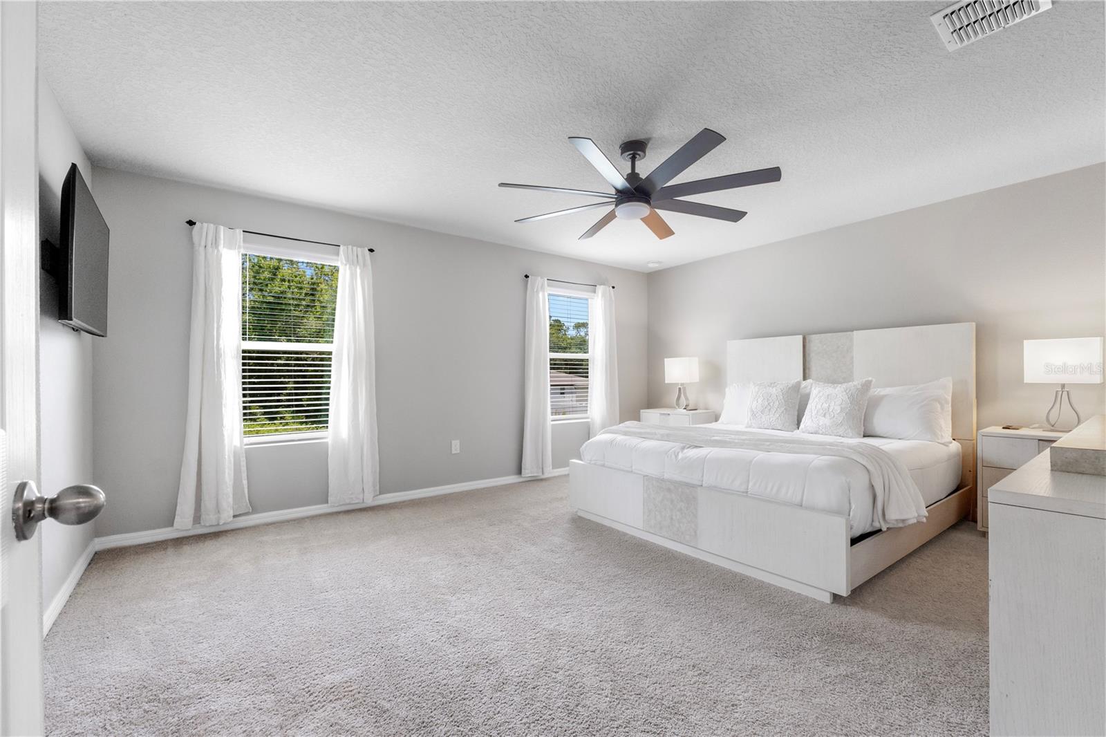 Image 34 of 55 For 513 Vista Villages Boulevard