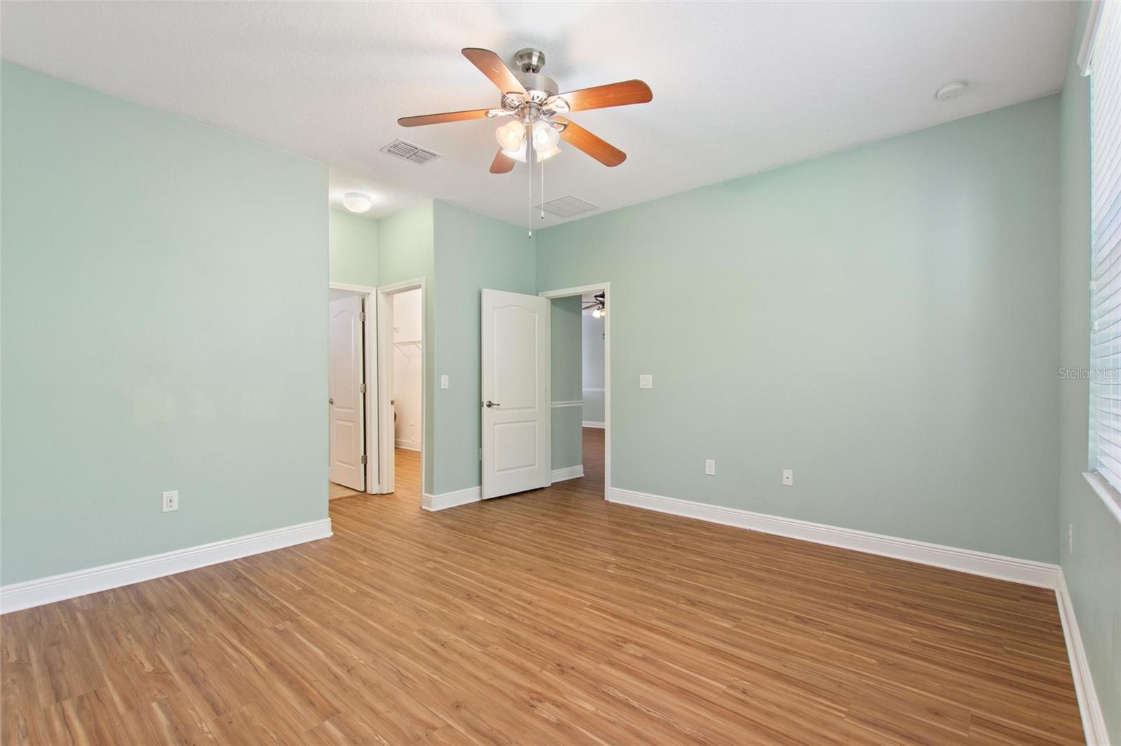 Image 17 of 60 For 1386 Palmetto Dunes Street