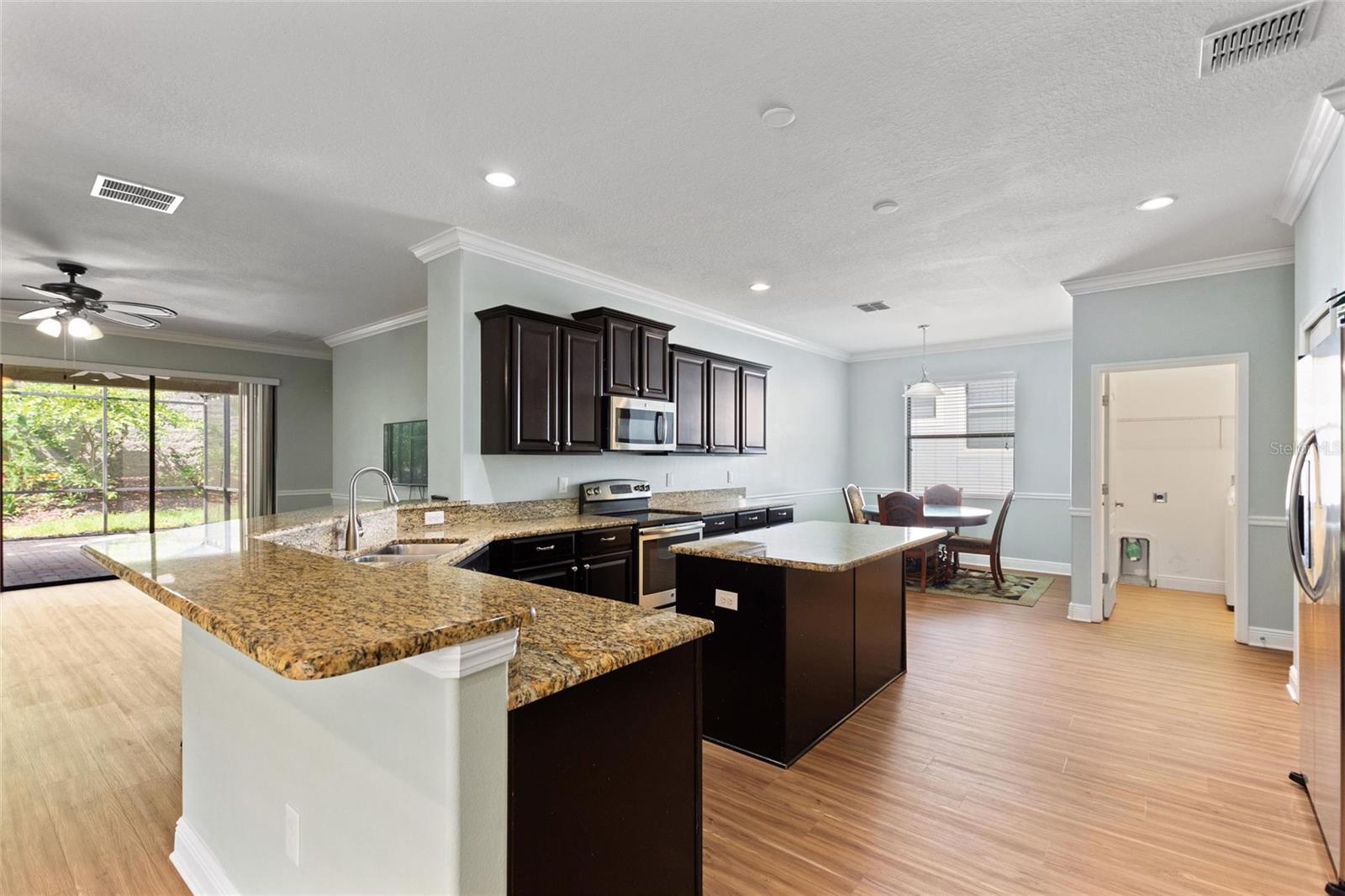 Image 5 of 60 For 1386 Palmetto Dunes Street