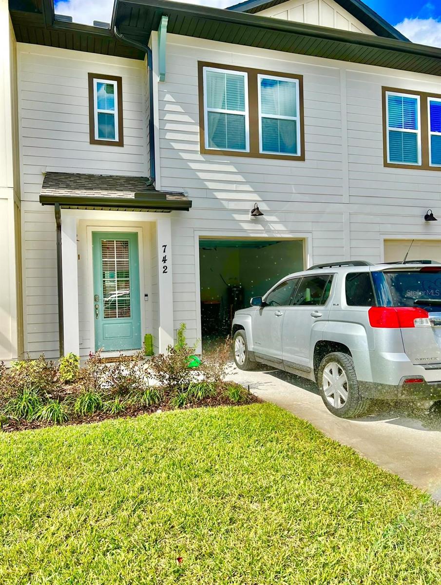 Details for 742 Longboat Drive, DAVENPORT, FL 33896