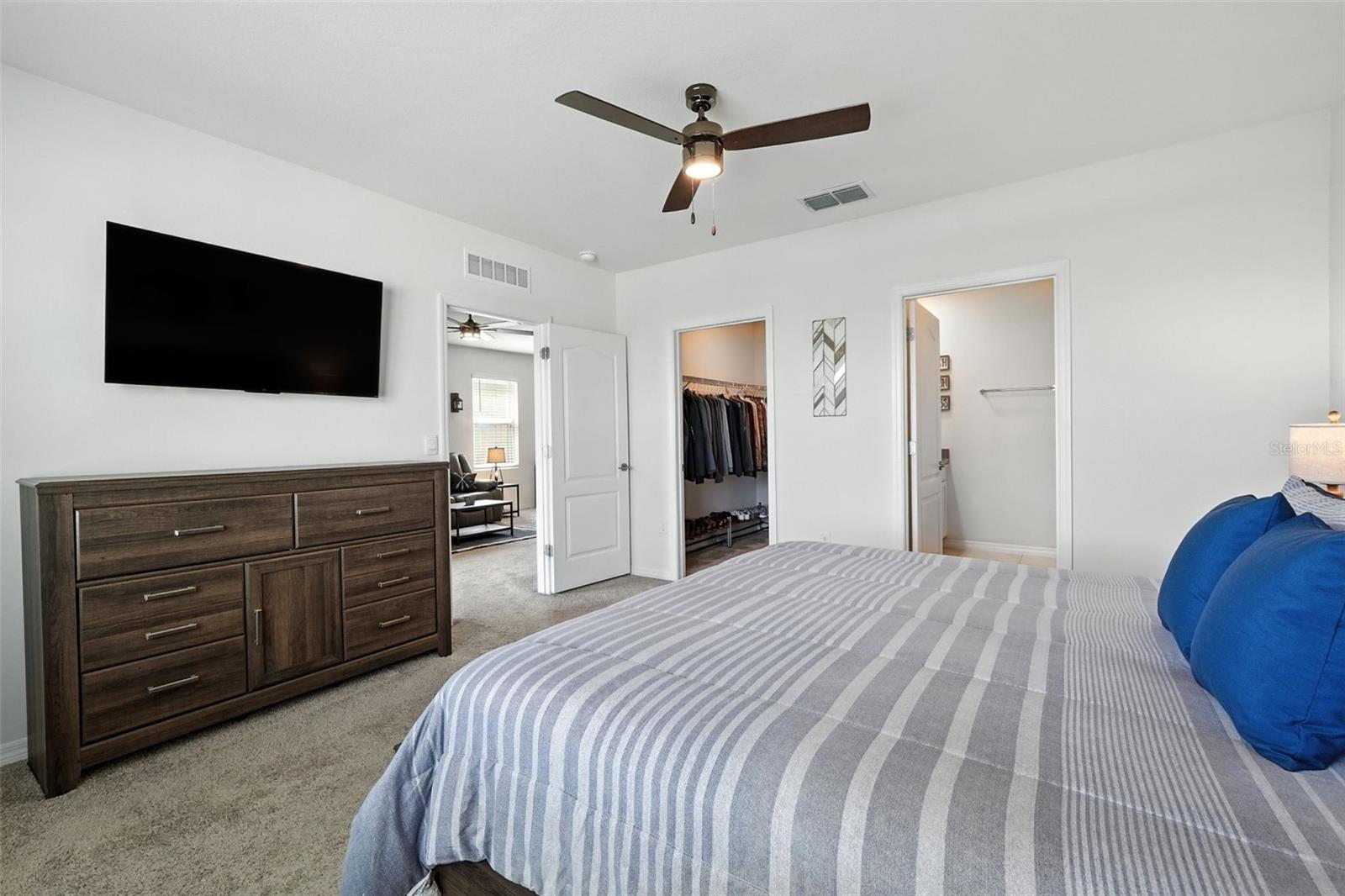 Image 22 of 47 For 4511 Blue Rock Drive