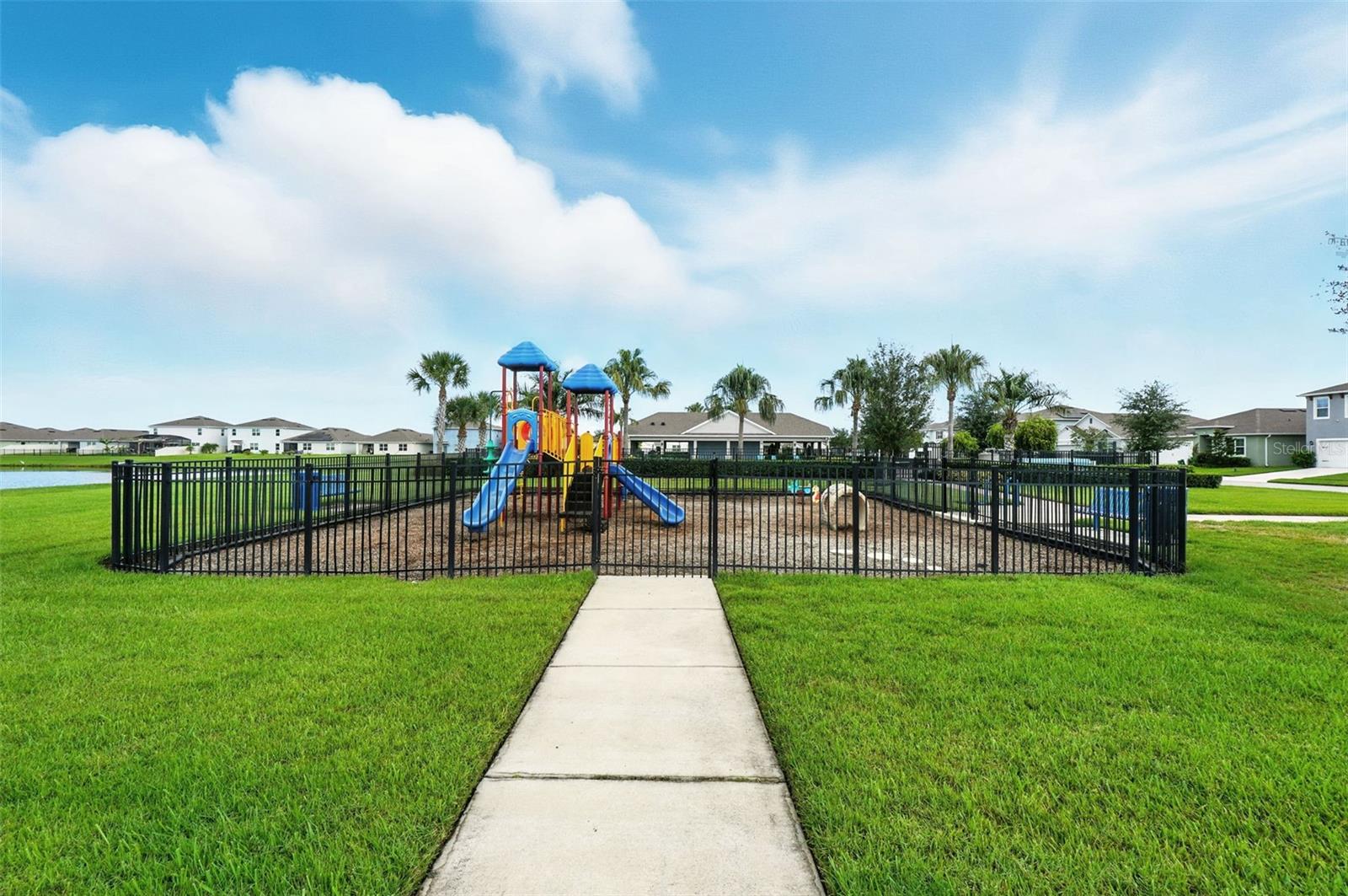 Image 38 of 47 For 4511 Blue Rock Drive