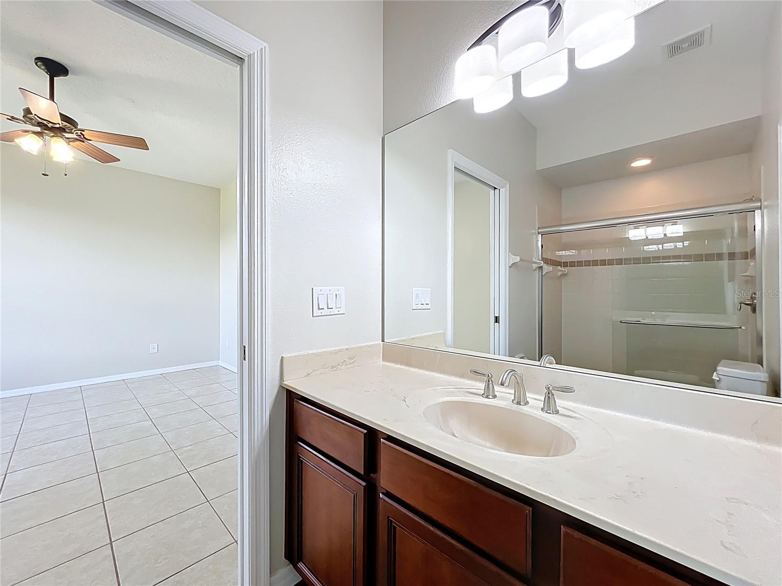 Image 37 of 82 For 10119 Tween Waters Street