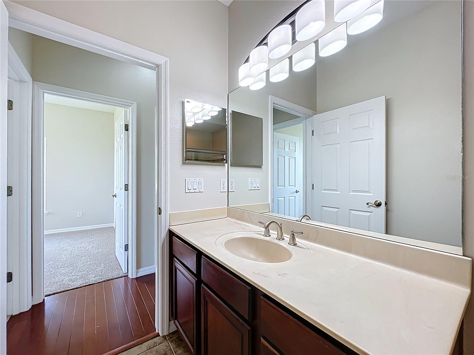 Image 47 of 82 For 10119 Tween Waters Street