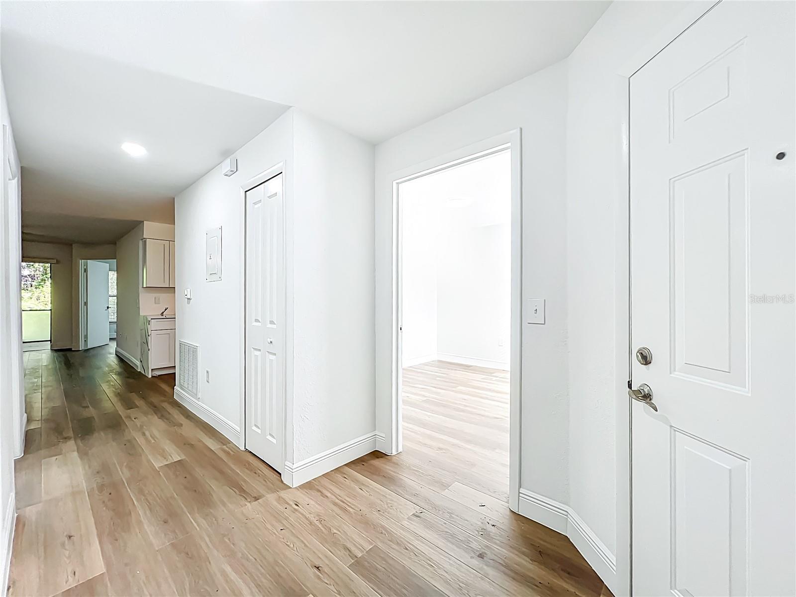 Image 9 of 42 For 7713 Sugar Bend Drive 7713