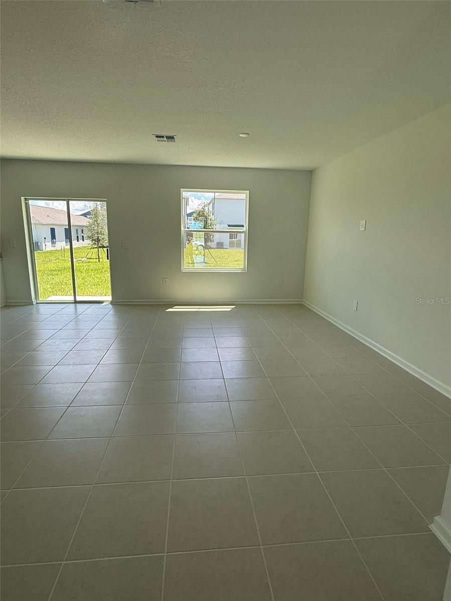 Image 6 of 18 For 3767 Bergamont Street