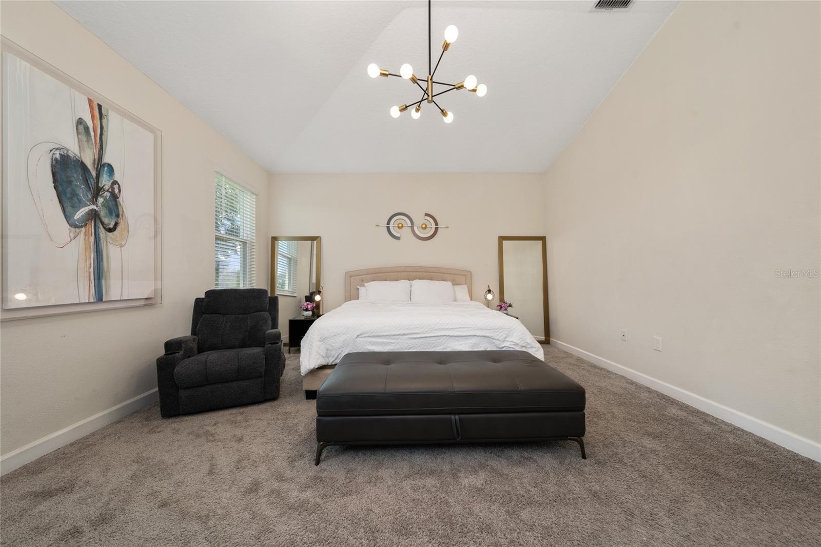 Image 24 of 42 For 8914 Fallen Oak Drive 377