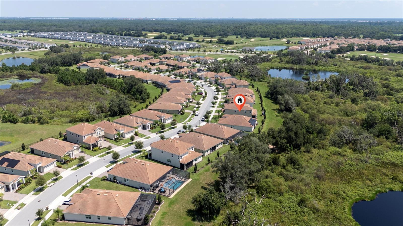 Image 32 of 42 For 8914 Fallen Oak Drive 377