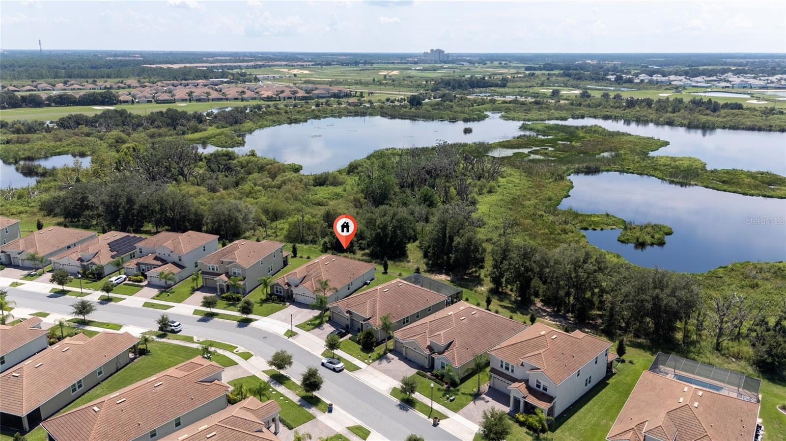 Image 4 of 42 For 8914 Fallen Oak Drive 377