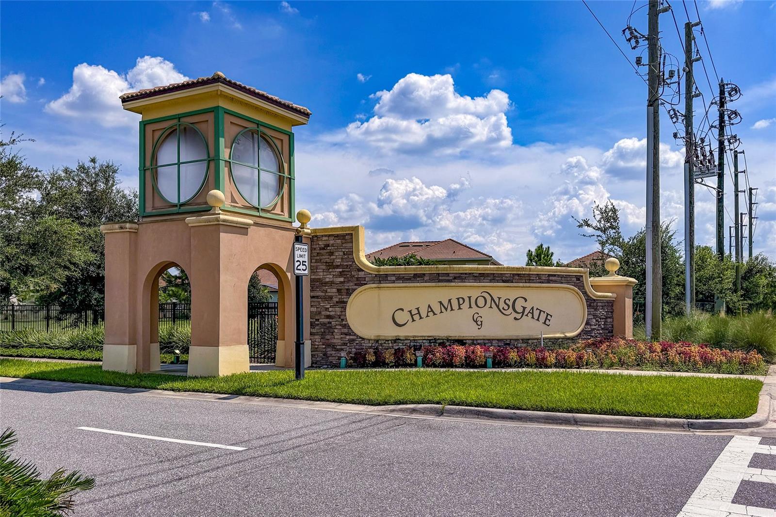 Image 5 of 42 For 8914 Fallen Oak Drive 377