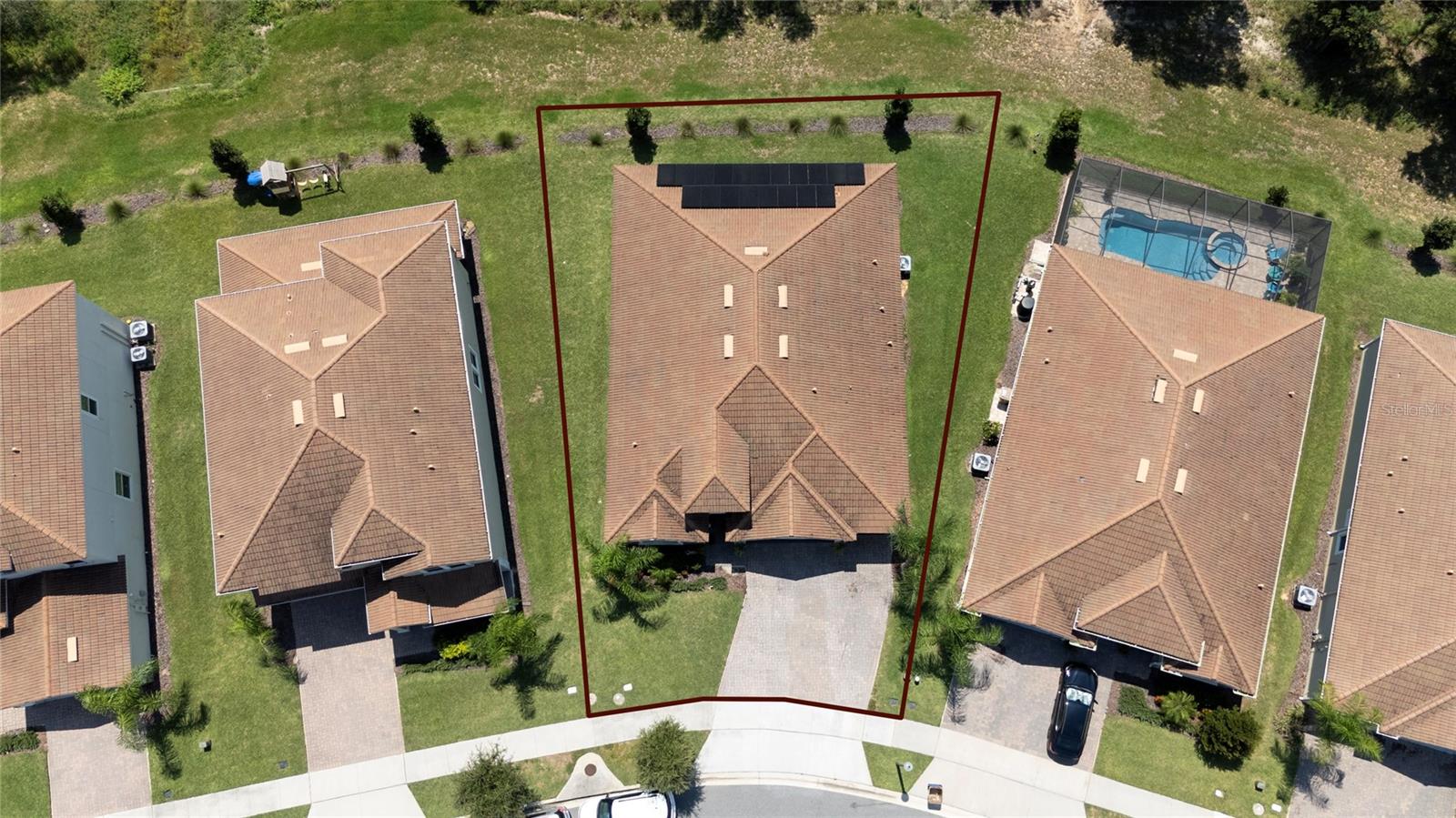 Image 6 of 42 For 8914 Fallen Oak Drive 377