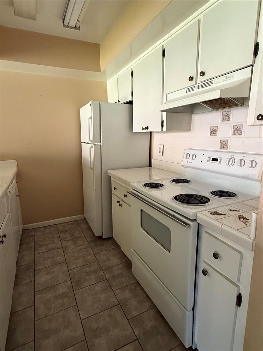 Image 8 of 16 For 6090 Peregrine Avenue C07