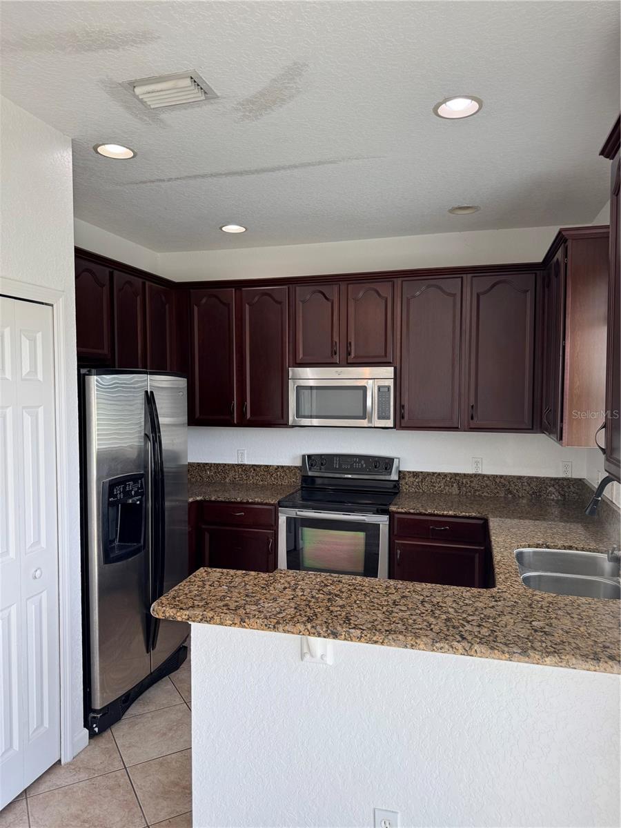 Image 6 of 25 For 3496 Allegra Circle