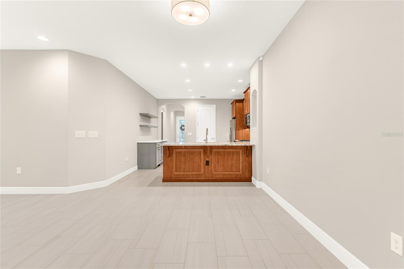 Image 10 of 28 For 2610 Addison Drive