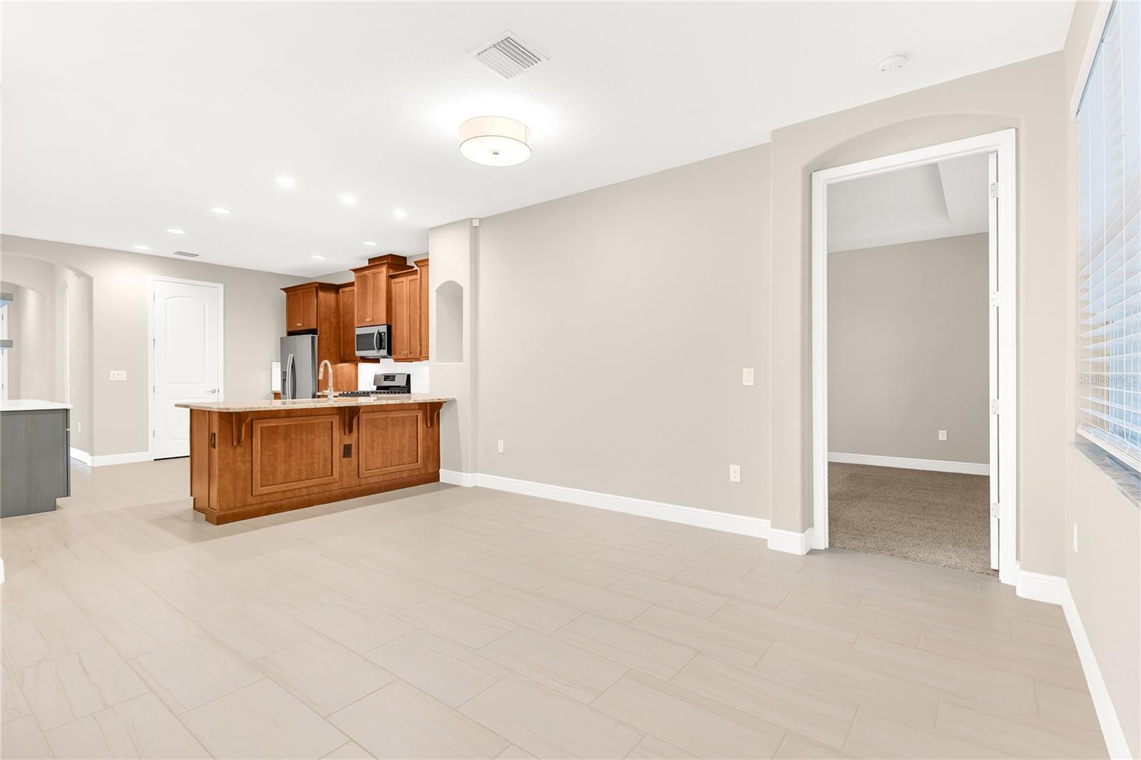 Image 11 of 28 For 2610 Addison Drive