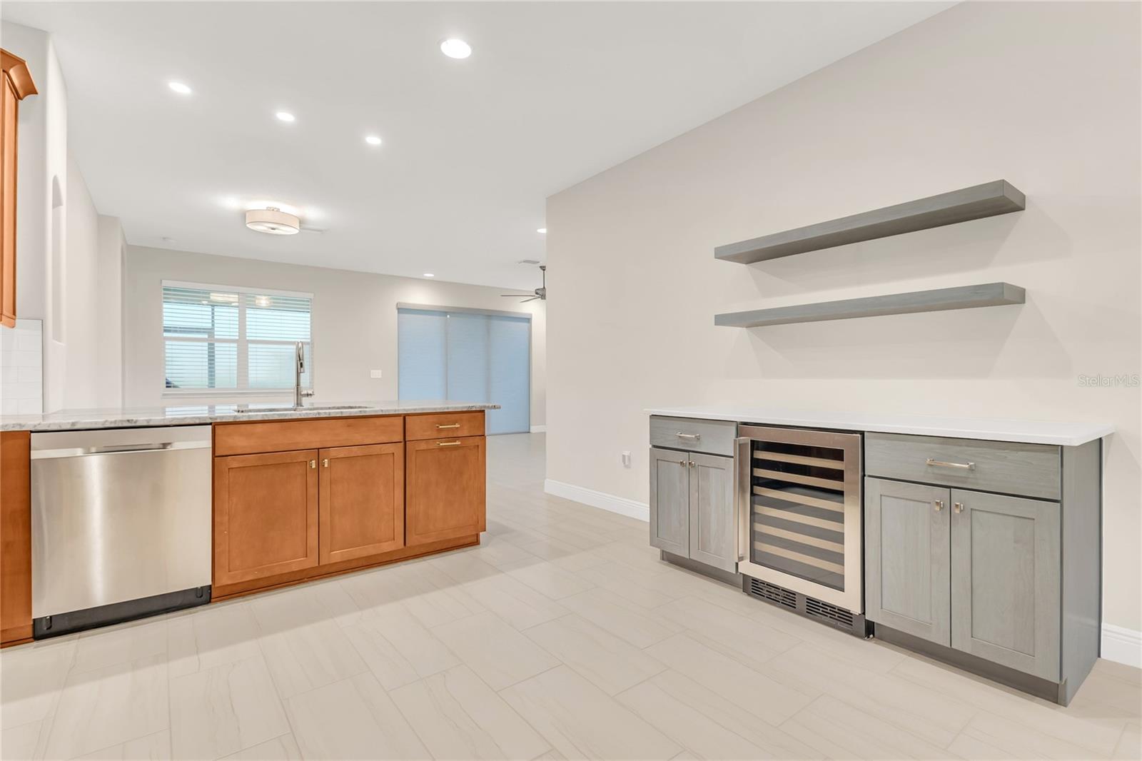 Image 6 of 28 For 2610 Addison Drive
