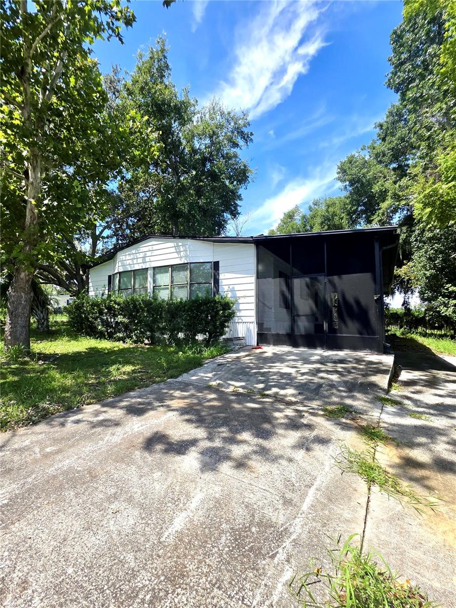 Image 2 of 55 For 16909 Bay Avenue