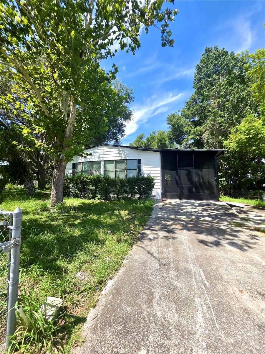 Image 43 of 55 For 16909 Bay Avenue