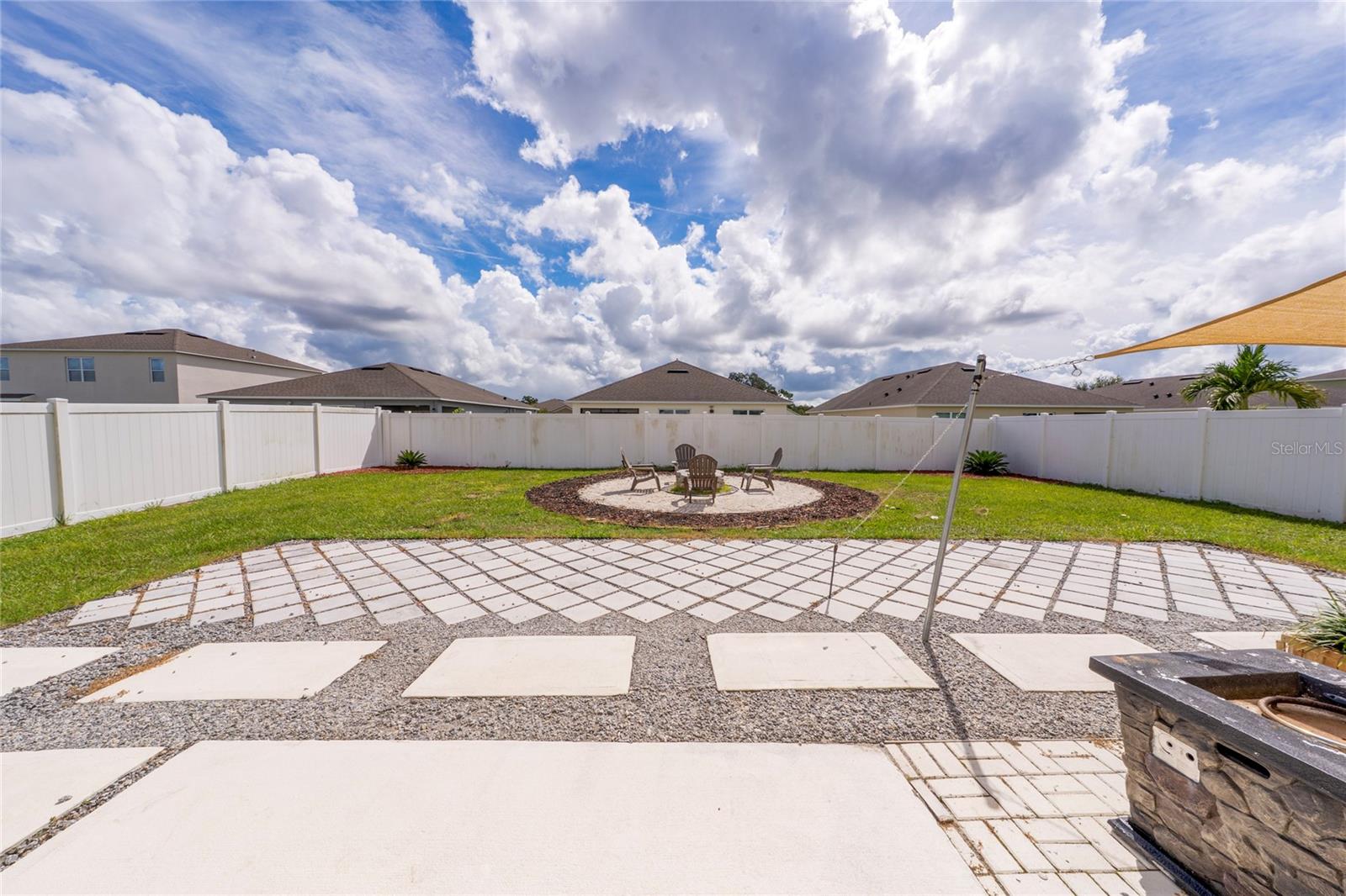 Image 11 of 49 For 1663 Gentle Breeze Drive