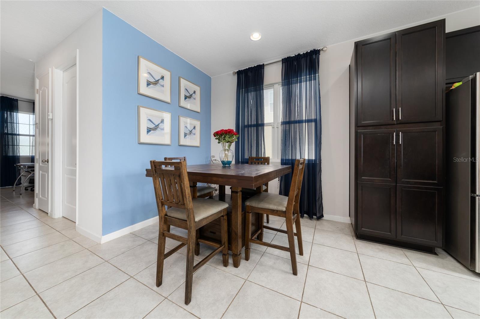 Image 16 of 49 For 1663 Gentle Breeze Drive
