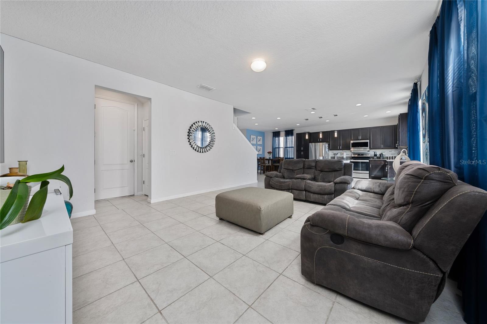 Image 21 of 49 For 1663 Gentle Breeze Drive