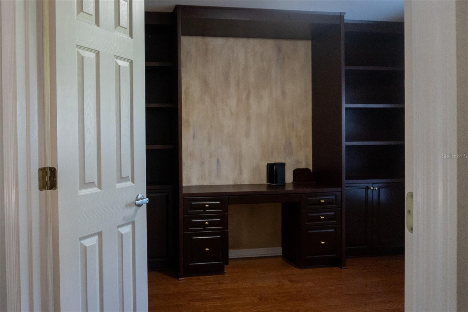 Image 9 of 28 For 3226 Oakpark Drive