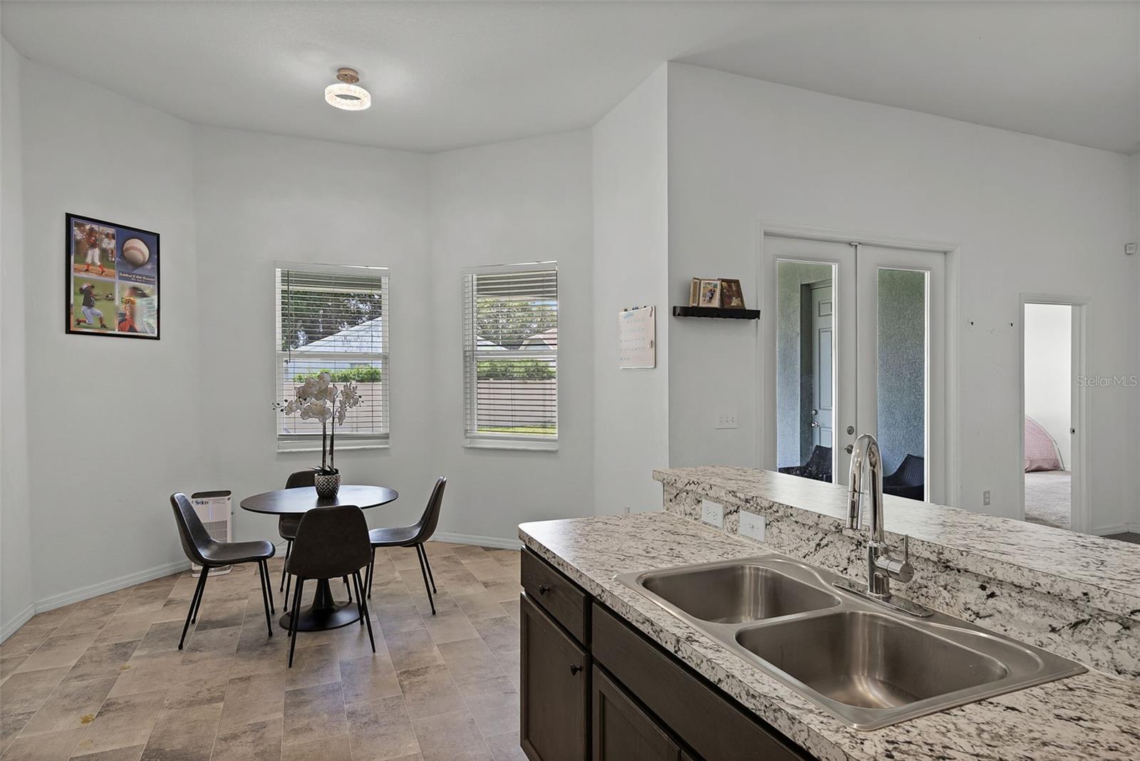 Image 12 of 31 For 804 Channing Street