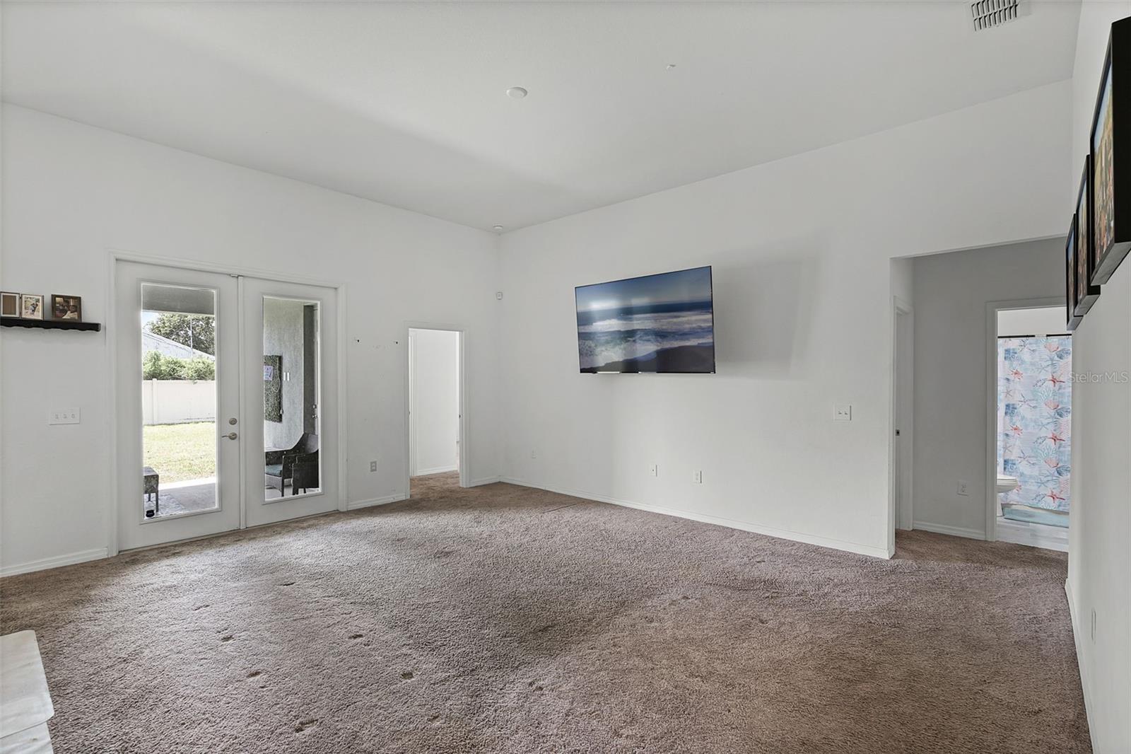 Image 7 of 31 For 804 Channing Street