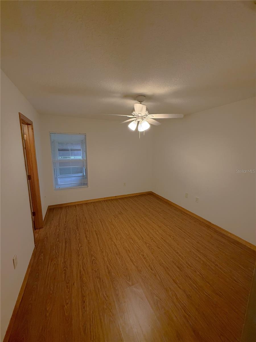 Image 14 of 19 For 3249 Villa Way Circle