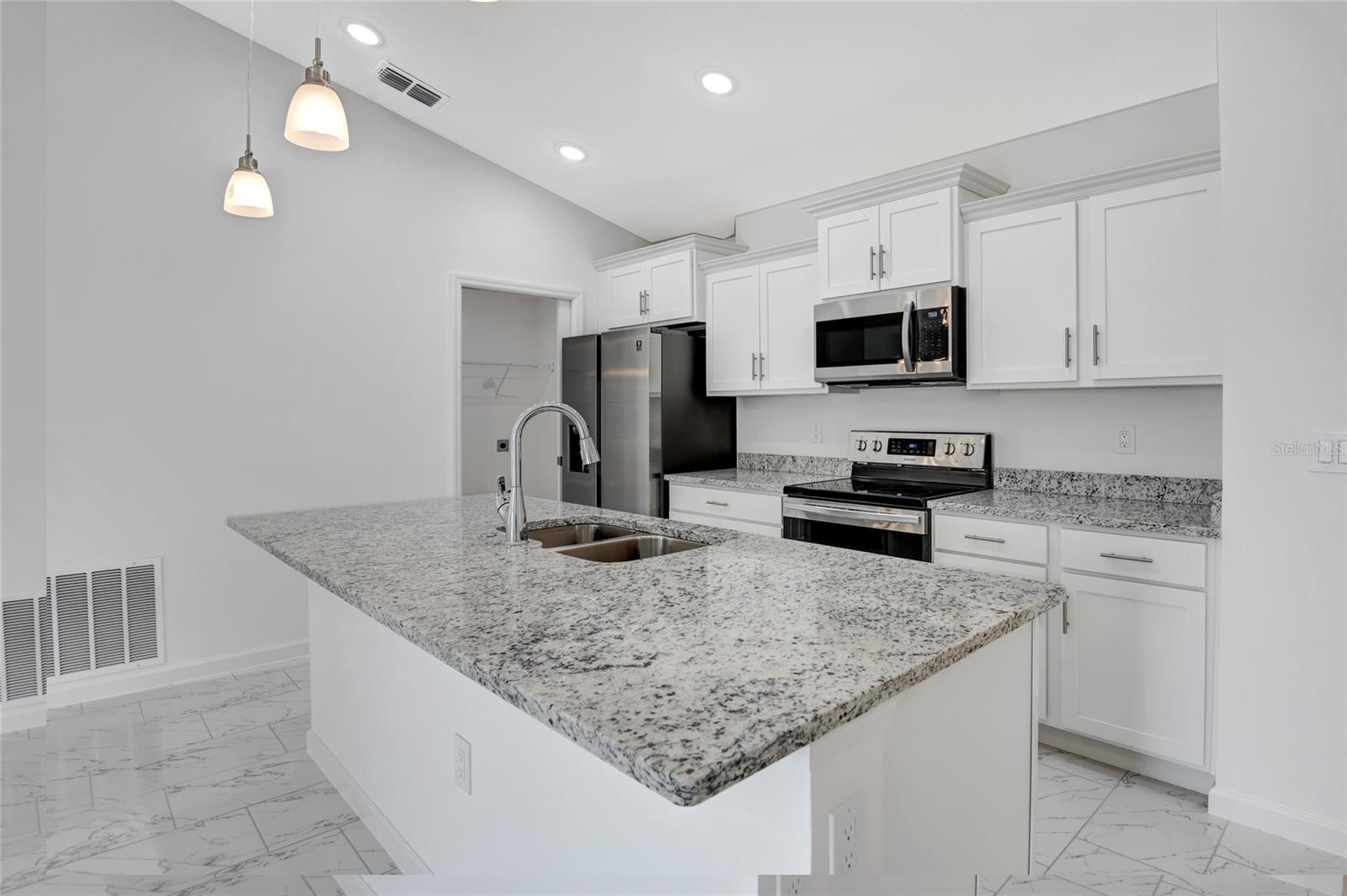 Image 3 of 20 For 231 Amesbury Lane