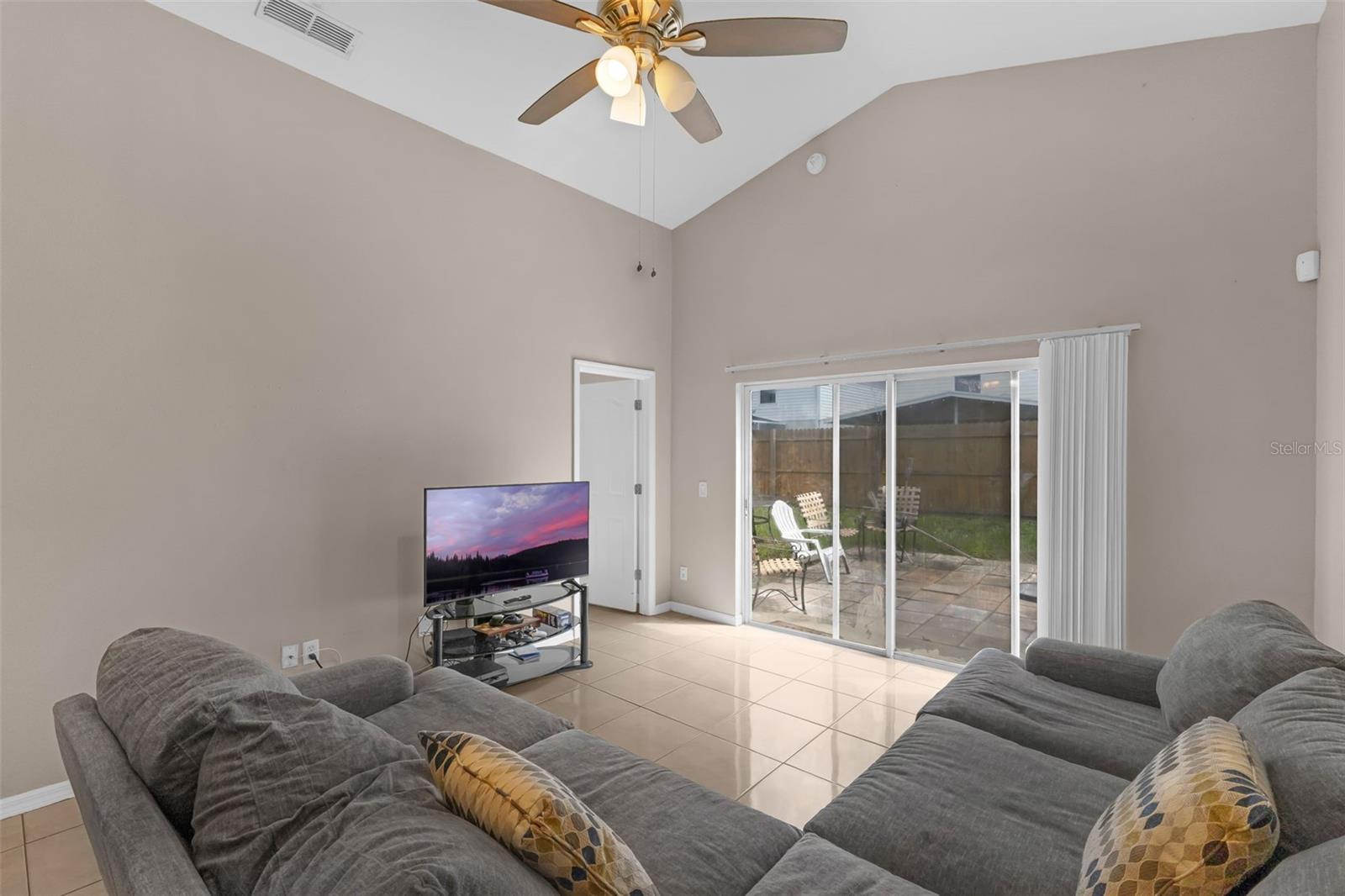 Image 10 of 23 For 129 Brushcreek Drive