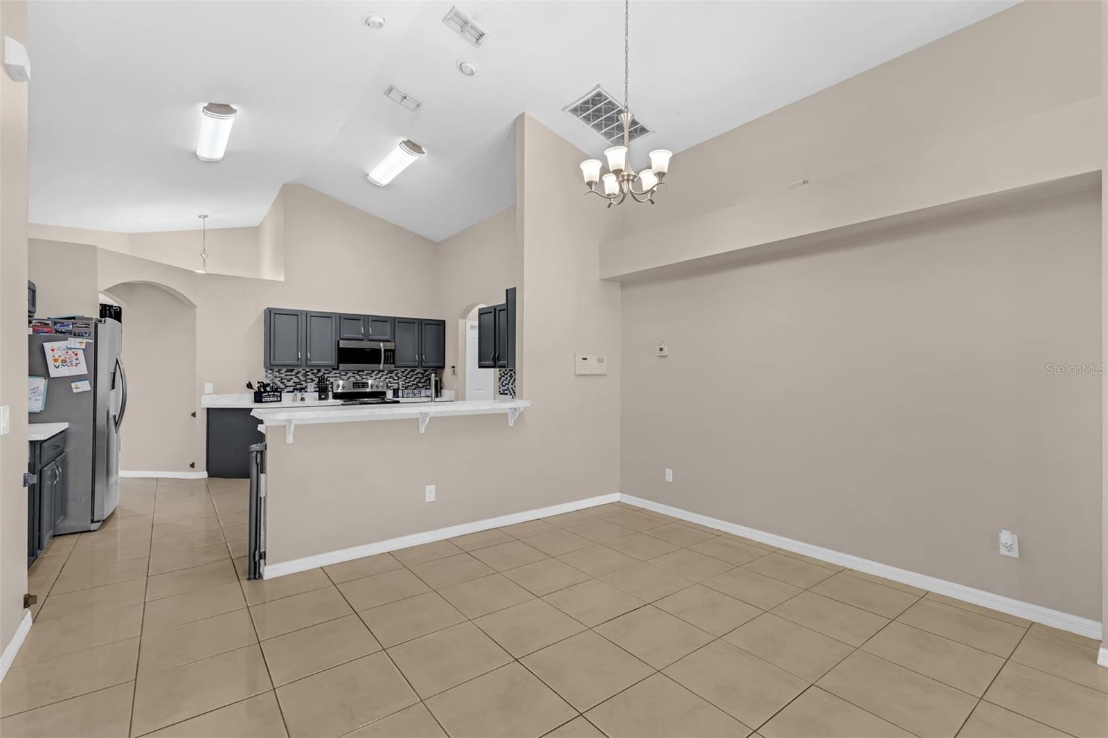 Image 8 of 23 For 129 Brushcreek Drive