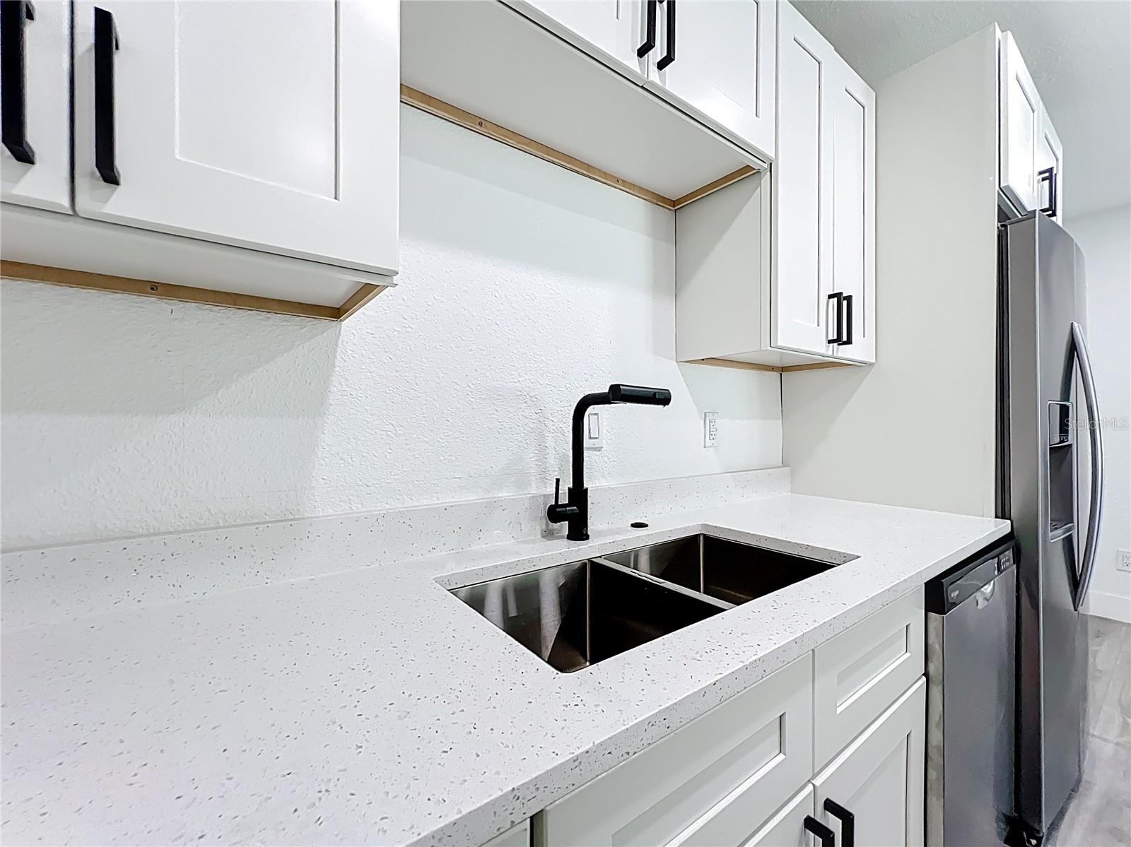 Image 15 of 56 For 2922 11th Street