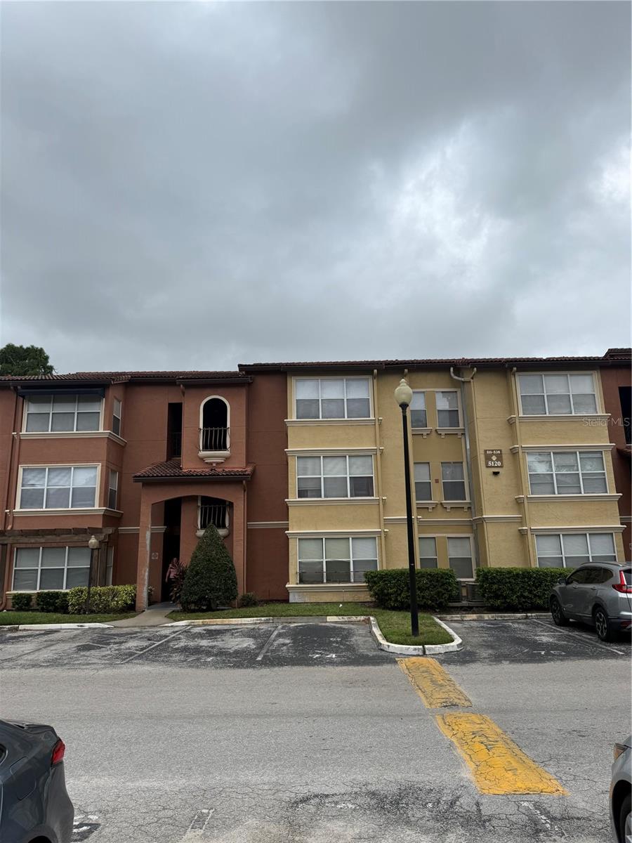 Details for 5120 Conroy Road 22, ORLANDO, FL 32811