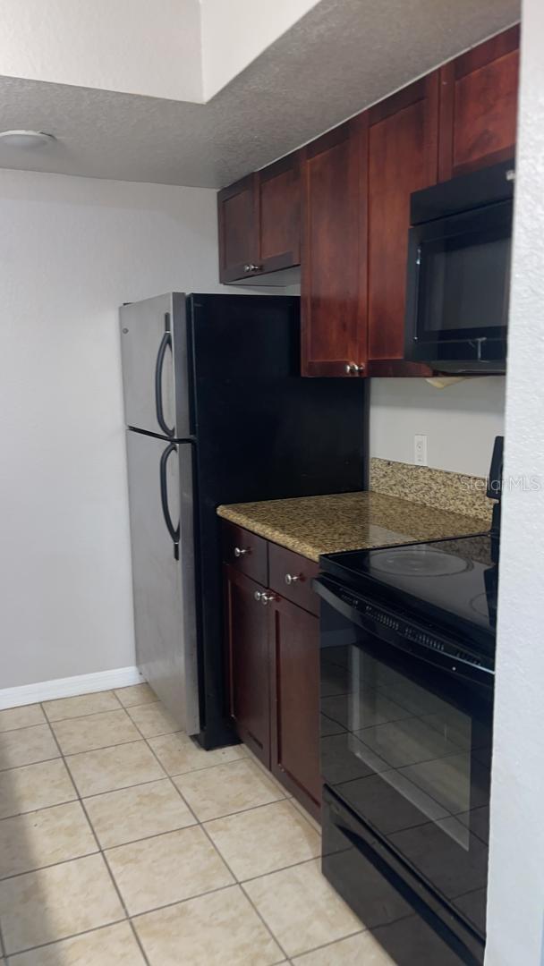 Image 2 of 12 For 5120 Conroy Road 22