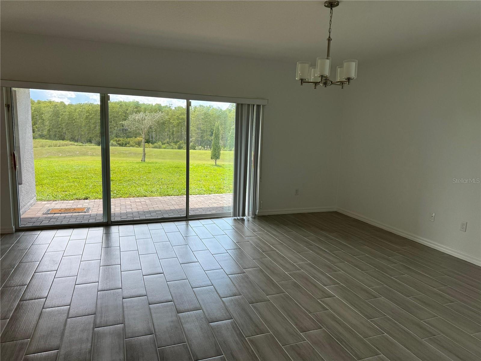 Image 3 of 19 For 545 Ogelthorpe Drive