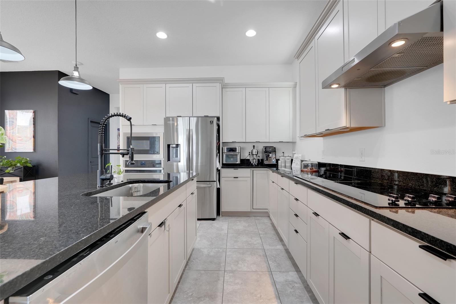 Image 10 of 41 For 15363 Gilligan Court