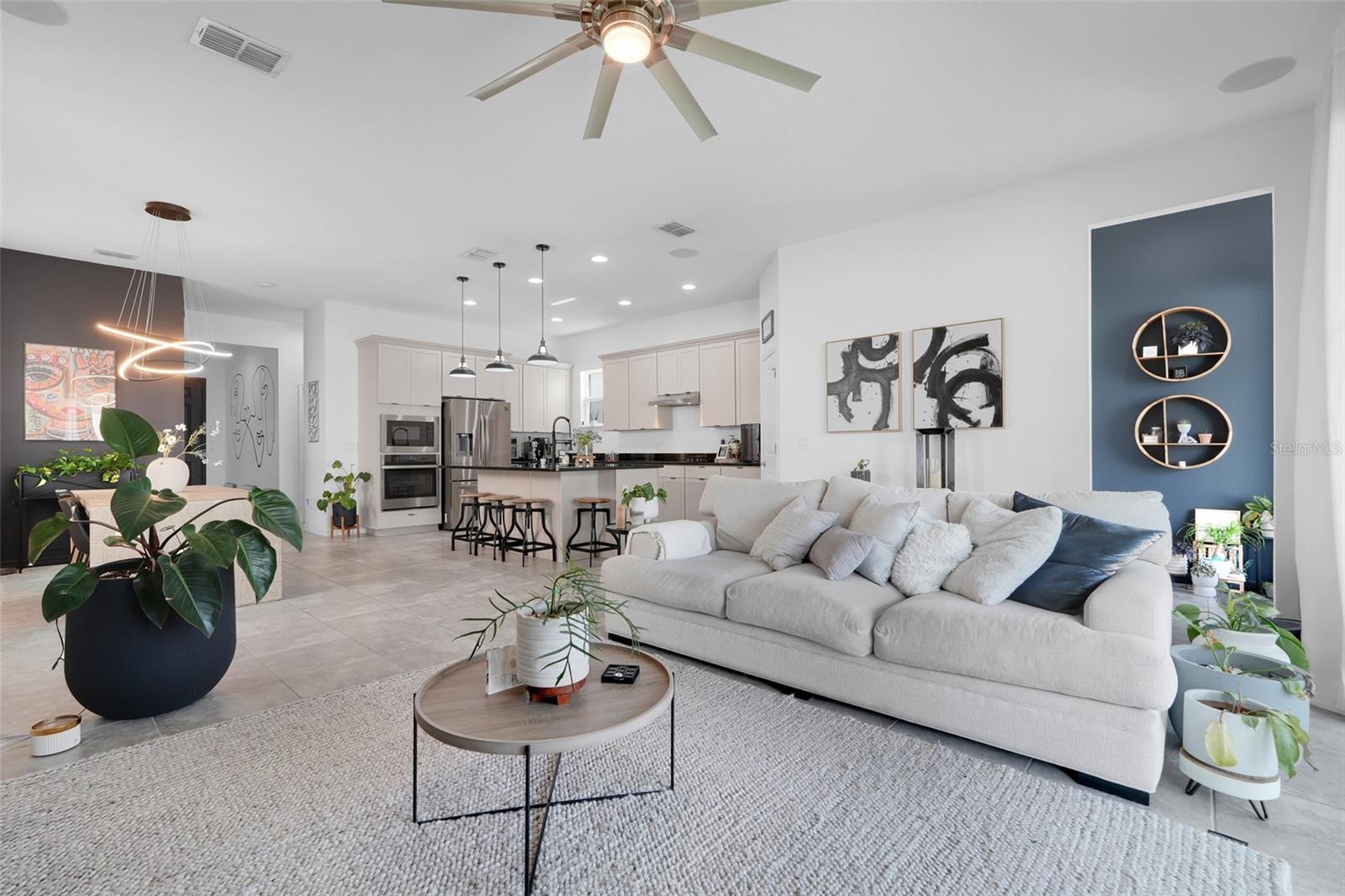 Image 18 of 41 For 15363 Gilligan Court