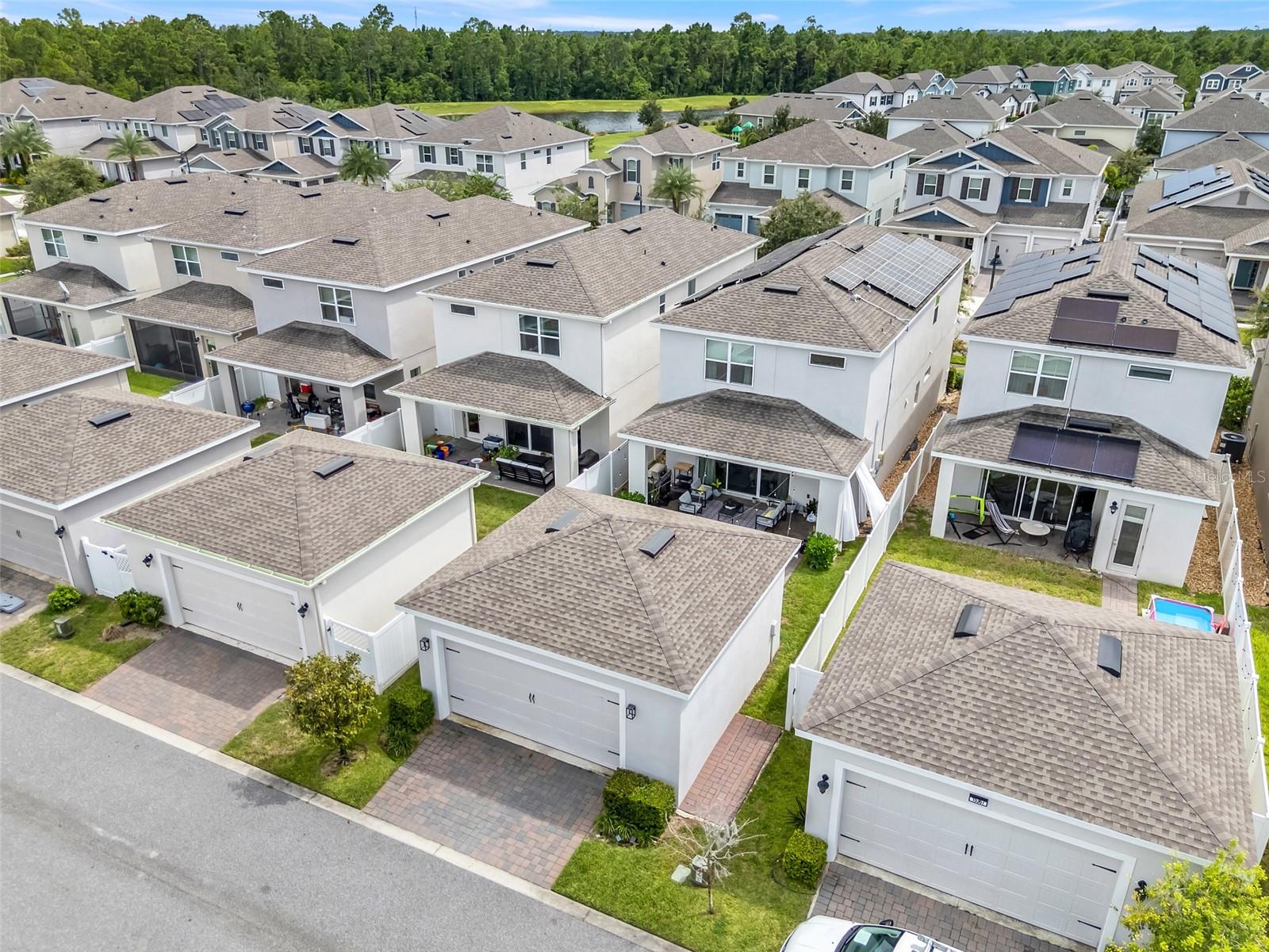 Image 28 of 41 For 15363 Gilligan Court