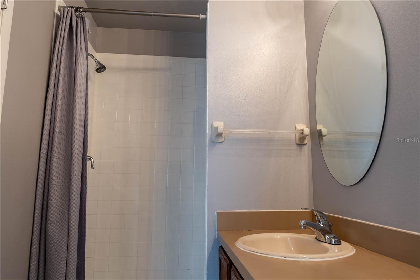 Image 18 of 28 For 8273 Cascade Oaks Drive