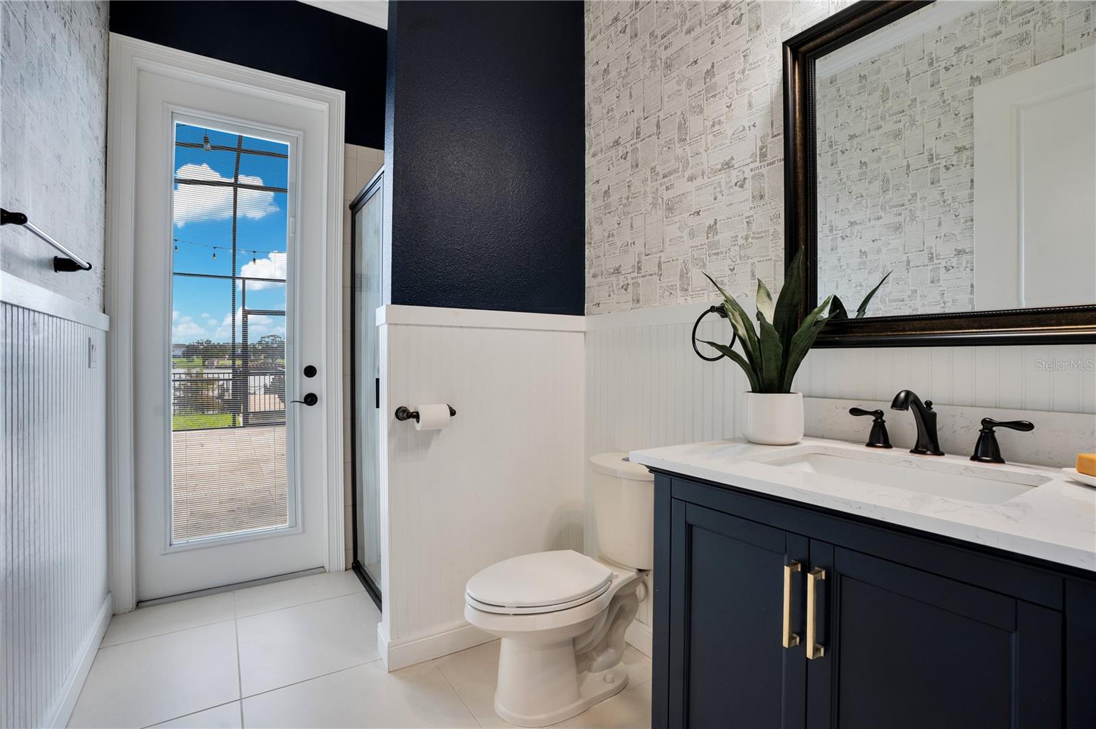 Image 17 of 100 For 16653 Broadwater Avenue