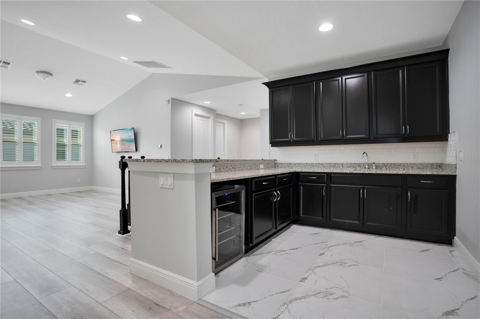 Image 19 of 100 For 16653 Broadwater Avenue