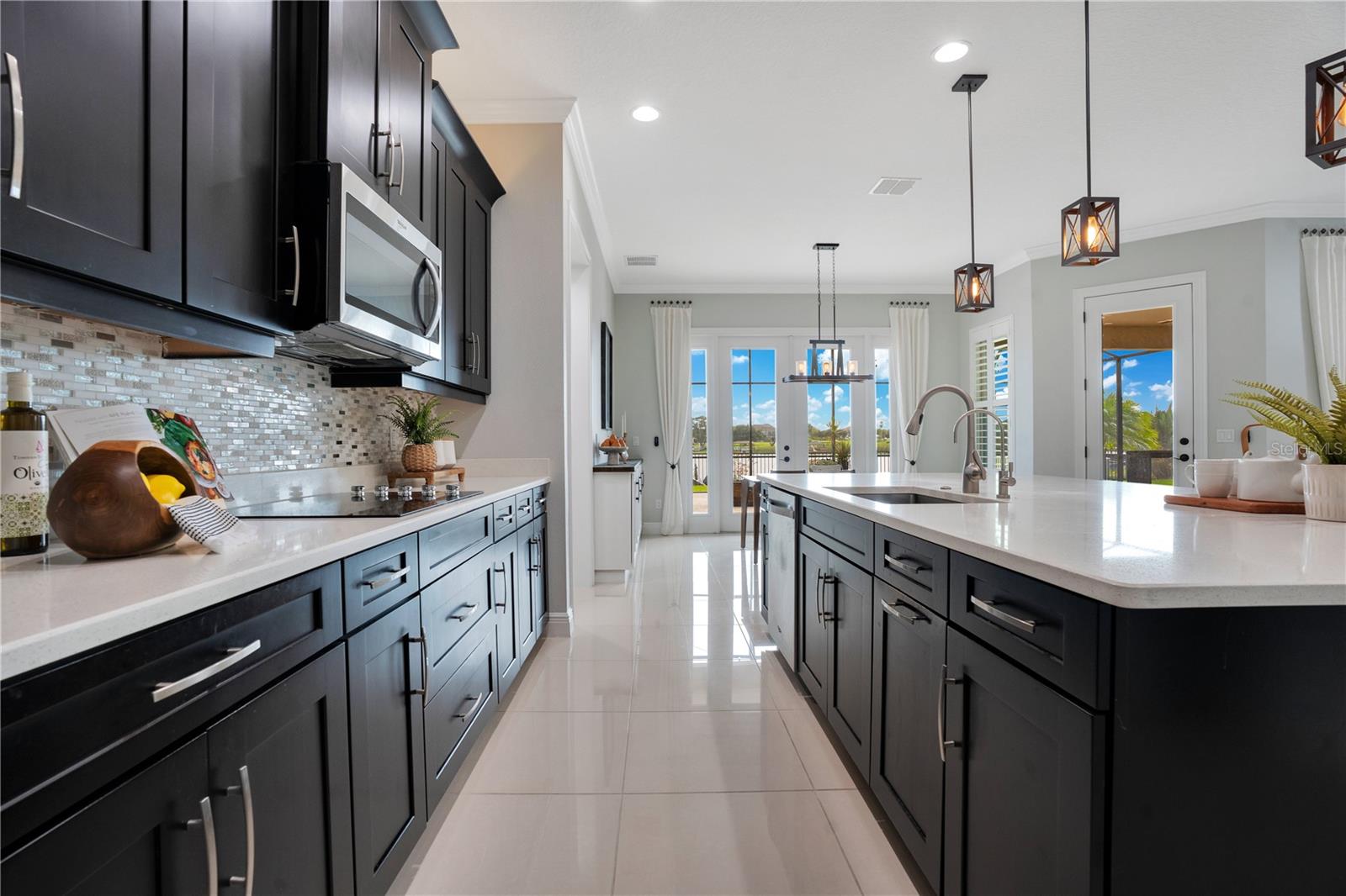 Image 5 of 100 For 16653 Broadwater Avenue