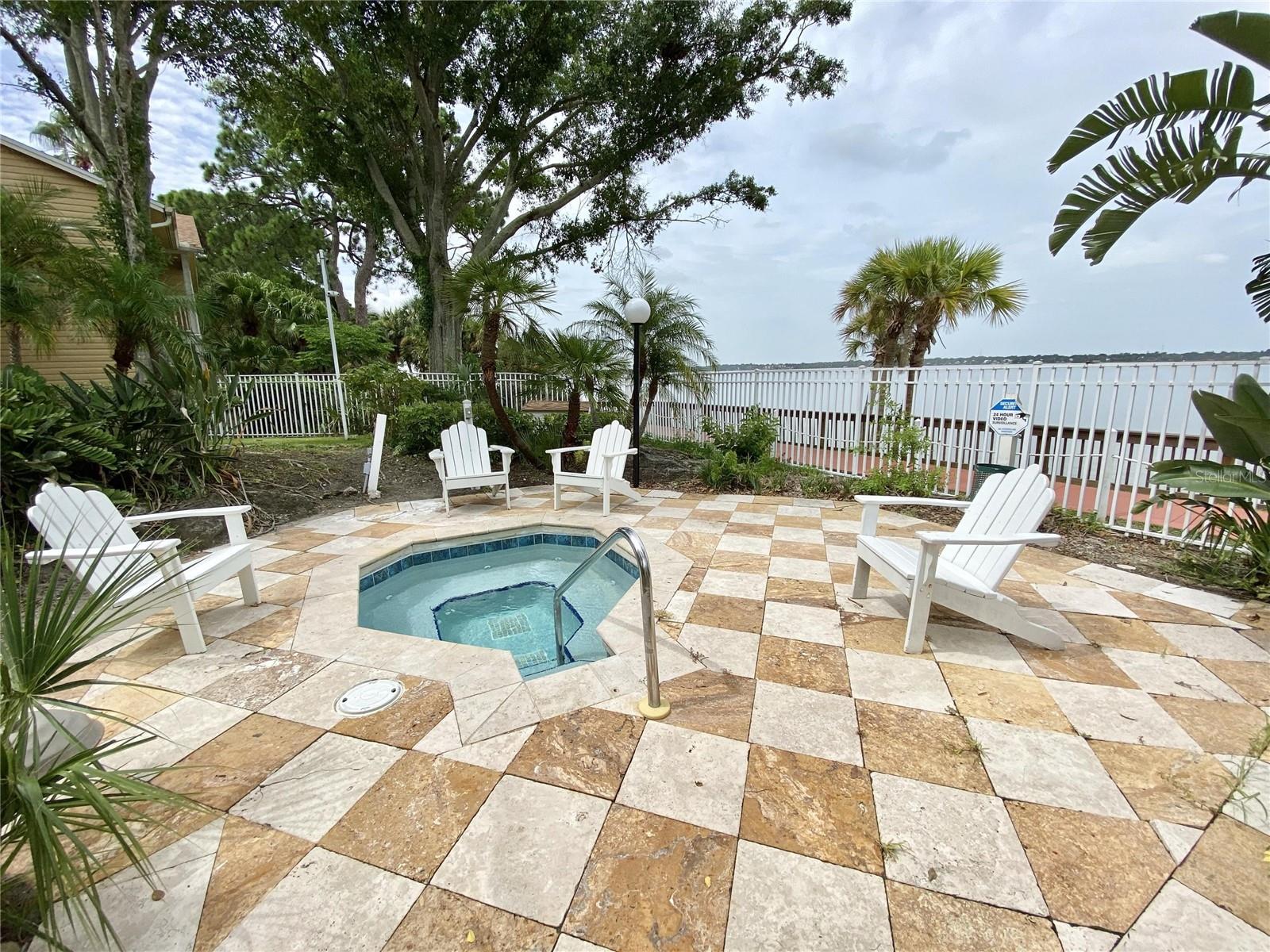 Image 18 of 22 For 225 Tropical Trail 312