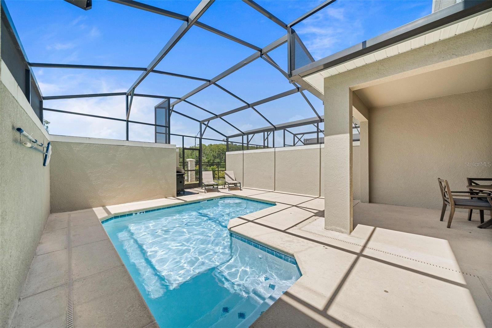 Image 3 of 28 For 4423 Scene Lane