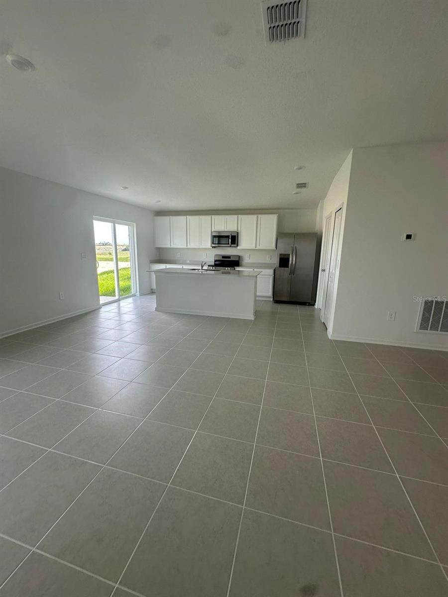 Image 19 of 21 For 2366 Mckinley Drive